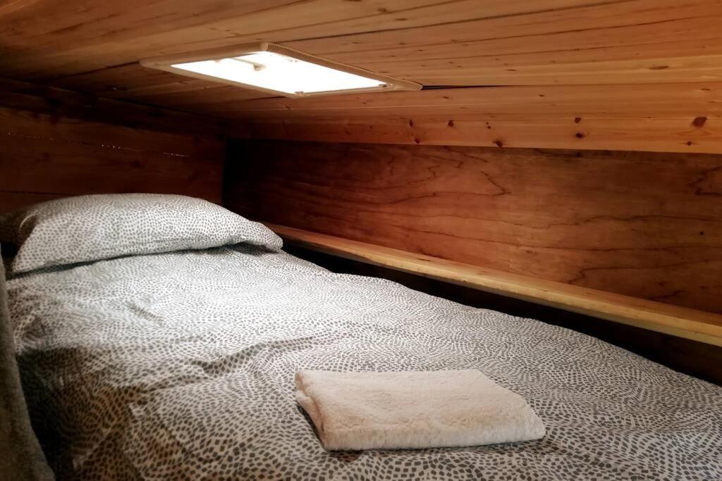 Truck & Pod Creative Nature Retreat. バントリー エクステリア 写真
